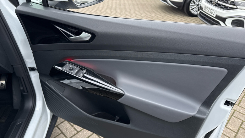 Volkswagen ID.4 109kW Life Pure 52kWh 5dr Auto Electric Estate